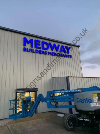 Medway Builders 3D illuminated letters(1)