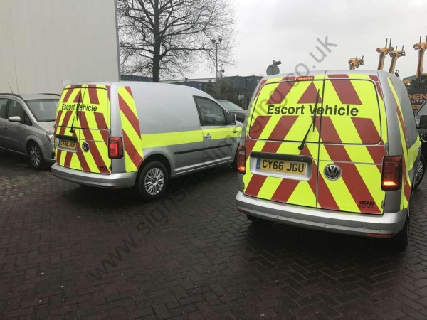 escort-vehicles-safety-markings