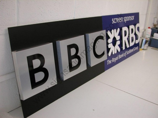 folded_tray_sign-BBC_RBS