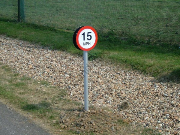 speed-limit-post-sign