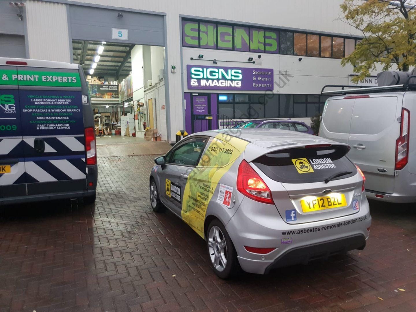 London Asbestos small van Oct 18-5