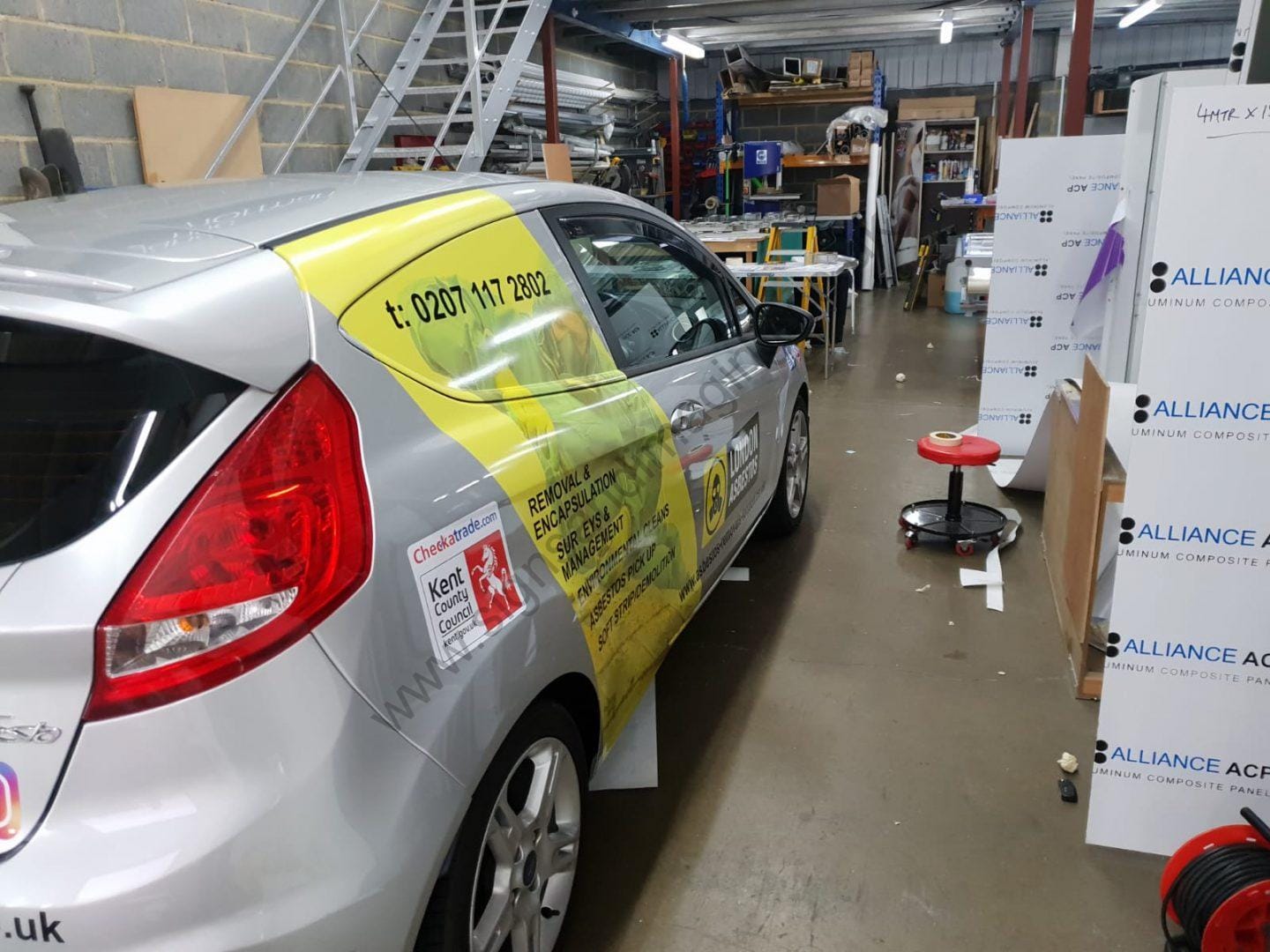 London Asbestos small van Oct 18-6