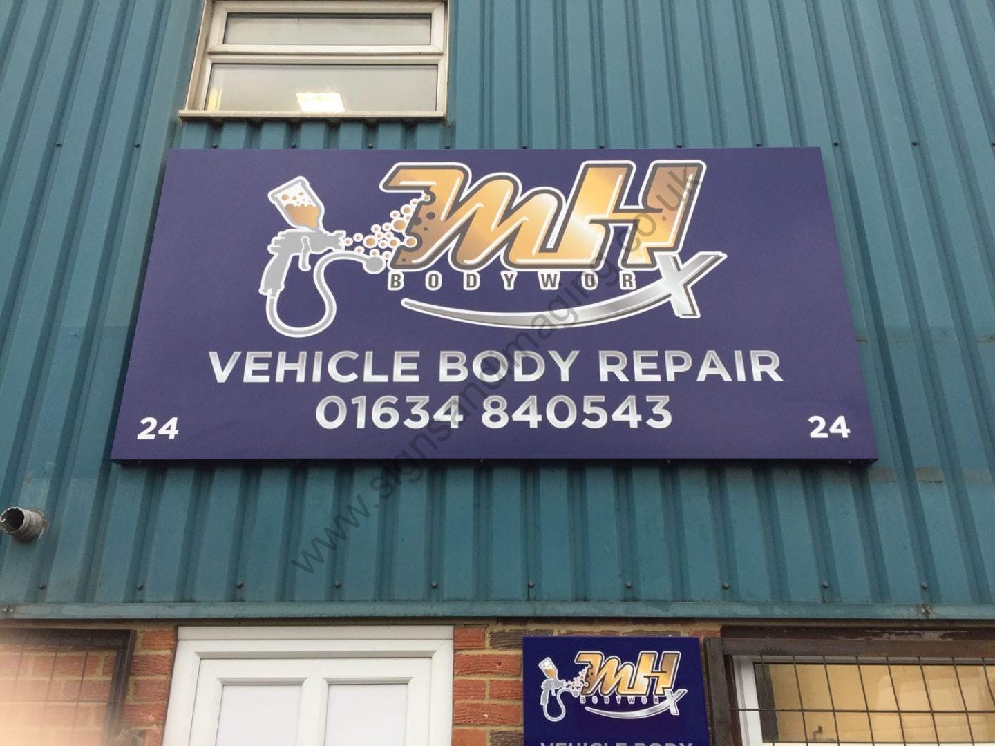 Croft Body Works Sign Printed Signtrays for Medway Business - Signs and Imaging