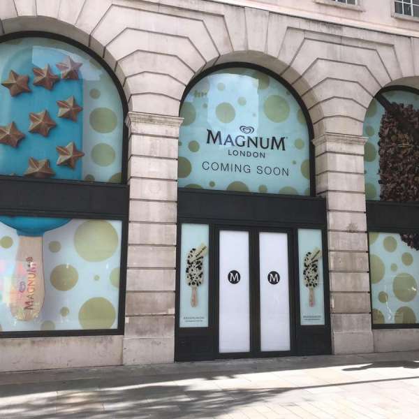 Magnum Piccadilly large Window Graphics Printed (9) Magnum Piccadilly large Window Graphics Printed (9)