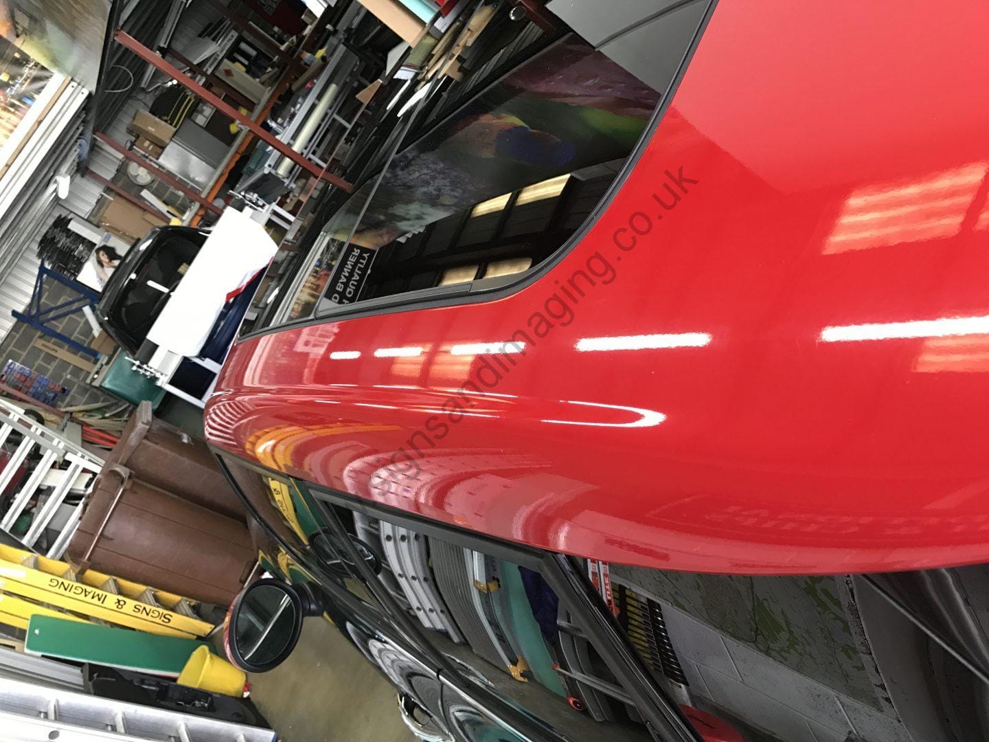 Mini Roof Wrap in Red Avery Supreme-10