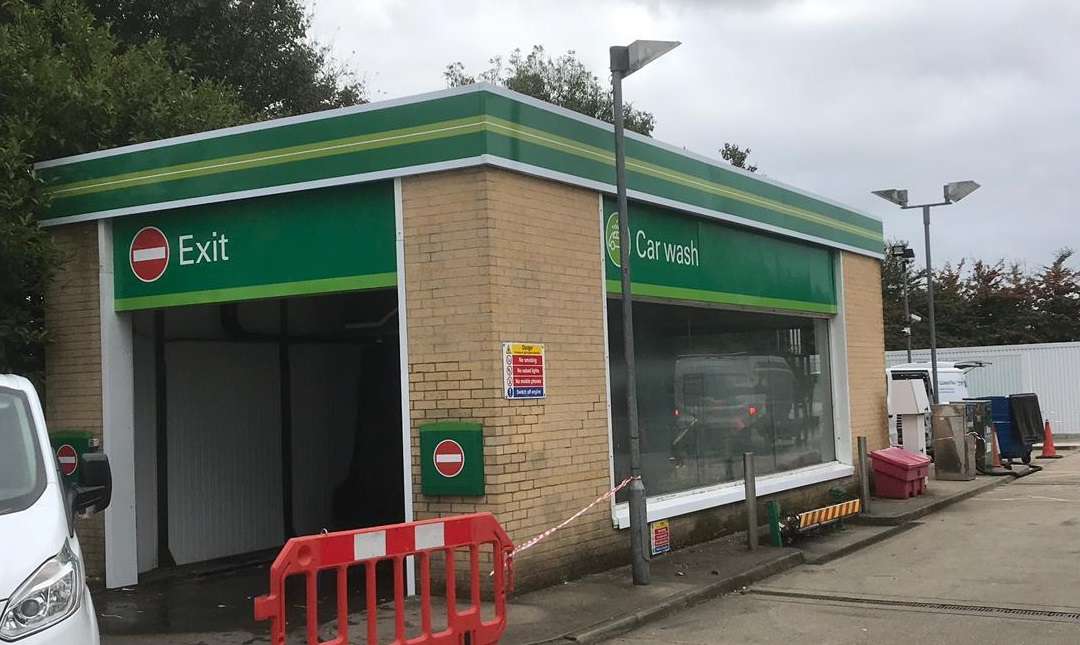 Service Station Retail Fascia Signs installed in Southampton