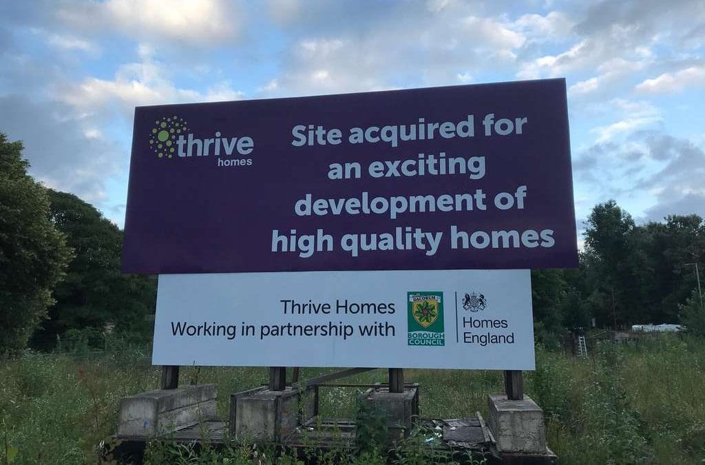 large-post-signage large-post-signage